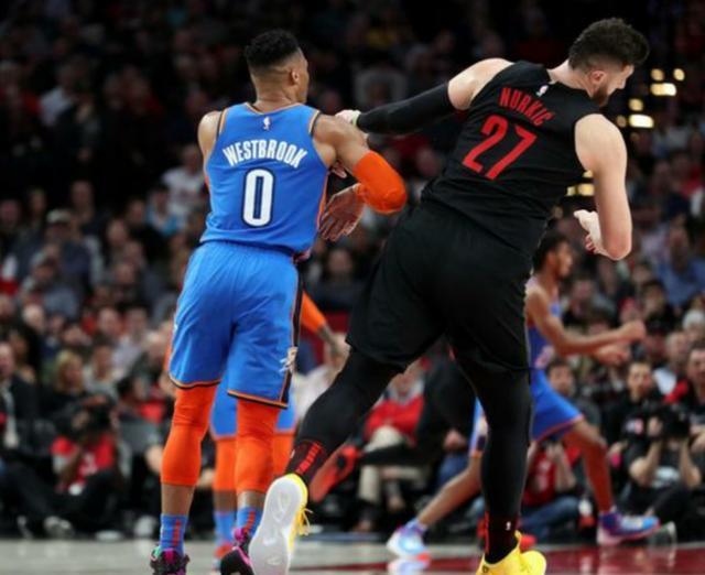 同样具有决 同样具有决