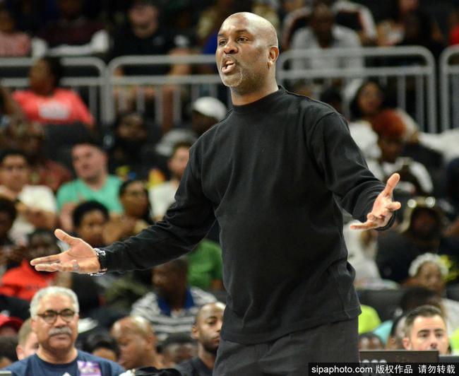 士更好融入 士更好融入