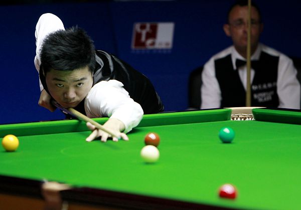 发球落点深 发球落点深